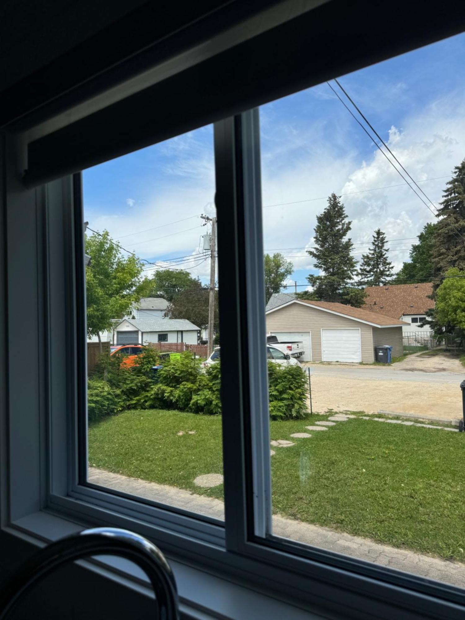 ウィニペグ Walking Distance To St Boniface, Easy Parkingヴィラ エクステリア 写真