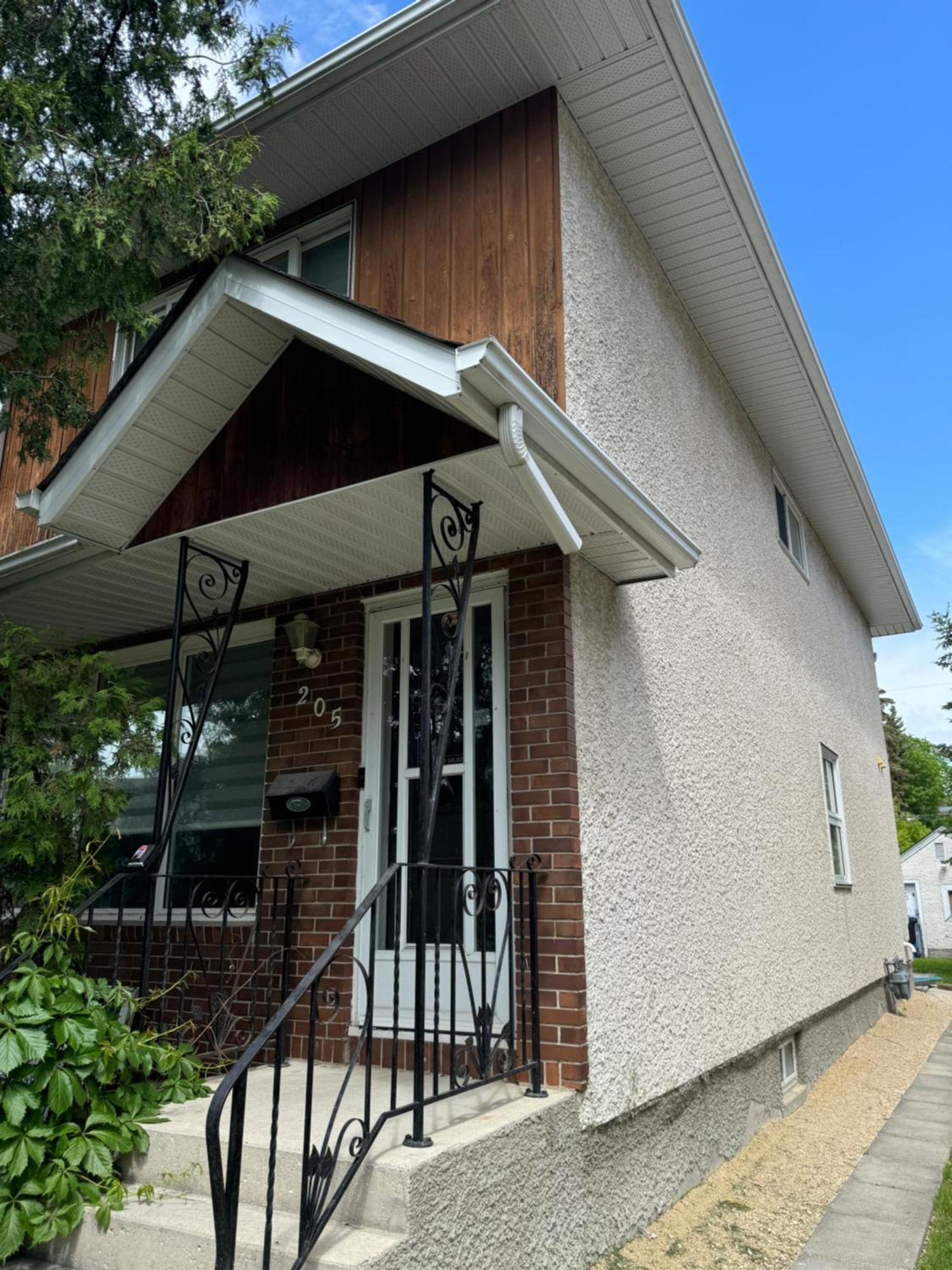 ウィニペグ Walking Distance To St Boniface, Easy Parkingヴィラ エクステリア 写真